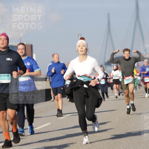 03.10.2025 - Köhlbrandbrückenlauf Jannik Wohlers http://msf.ph/oto/9085755 03.10.2025 09:56:59 Position 3 1805, 3146, 69 meine-sportfotos.de
