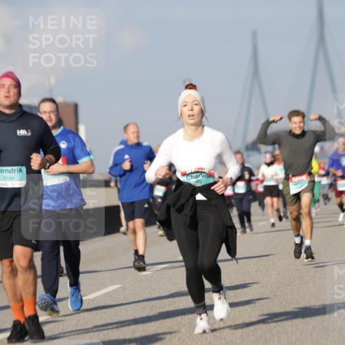 03.10.2025 - Köhlbrandbrückenlauf Jannik Wohlers http://msf.ph/oto/9085763 03.10.2025 09:56:59 Position 3 3146, 69 meine-sportfotos.de