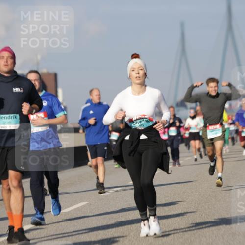 03.10.2025 - Köhlbrandbrückenlauf Jannik Wohlers http://msf.ph/oto/9085766 03.10.2025 09:56:59 Position 3 3146, 69 meine-sportfotos.de