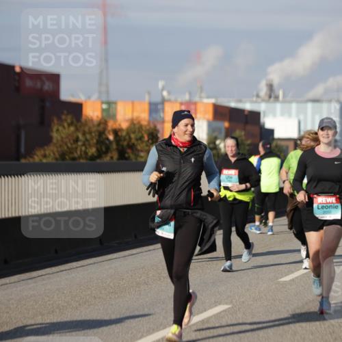03.10.2025 - Köhlbrandbrückenlauf Jannik Wohlers http://msf.ph/oto/9085809 03.10.2025 10:07:37 Position 3 2050 meine-sportfotos.de