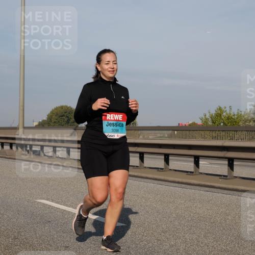 03.10.2025 - Köhlbrandbrückenlauf Fabian Wolf http://msf.ph/oto/9085869 03.10.2025 10:20:36 Position 3 3098 meine-sportfotos.de