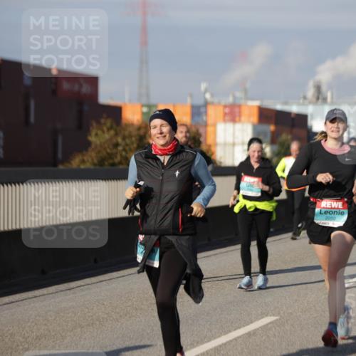 03.10.2025 - Köhlbrandbrückenlauf Jannik Wohlers http://msf.ph/oto/9085873 03.10.2025 10:07:37 Position 3 2050 meine-sportfotos.de