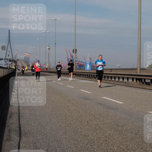 03.10.2025 - Köhlbrandbrückenlauf Fabian Wolf http://msf.ph/oto/9085884 03.10.2025 10:20:37 Position 3 3227, 3 meine-sportfotos.de