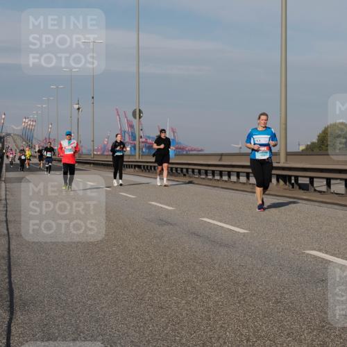 03.10.2025 - Köhlbrandbrückenlauf Fabian Wolf http://msf.ph/oto/9086008 03.10.2025 10:20:40 Position 3  meine-sportfotos.de