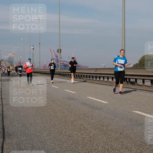 03.10.2025 - Köhlbrandbrückenlauf Fabian Wolf http://msf.ph/oto/9086033 03.10.2025 10:20:41 Position 3  meine-sportfotos.de
