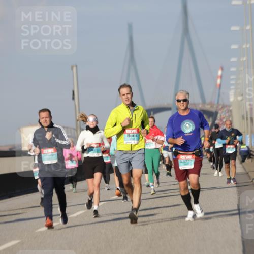 03.10.2025 - Köhlbrandbrückenlauf Jannik Wohlers http://msf.ph/oto/9086039 03.10.2025 09:57:06 Position 3 1611, 1768 meine-sportfotos.de