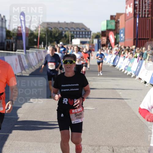 03.10.2025 - Köhlbrandbrückenlauf Jannik Wohlers http://msf.ph/oto/9086119 03.10.2025 13:18:49 Ziel 4077, 4556, 4756, 4812, 5115, 6429, 6500, 6506, 6556, 6596, 6795 meine-sportfotos.de