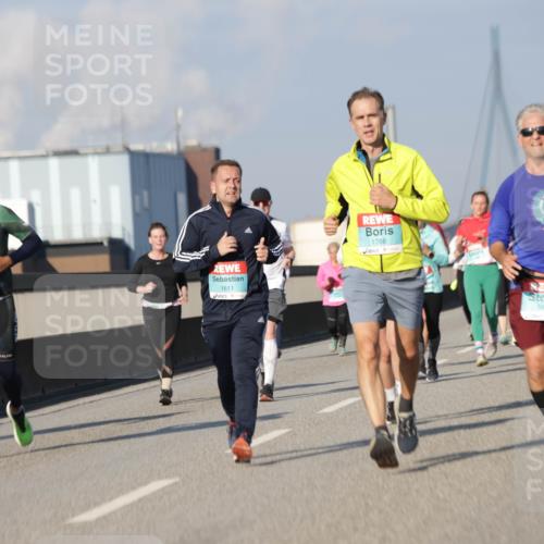 03.10.2025 - Köhlbrandbrückenlauf Jannik Wohlers http://msf.ph/oto/9086123 03.10.2025 09:57:08 Position 3 1611, 1768 meine-sportfotos.de