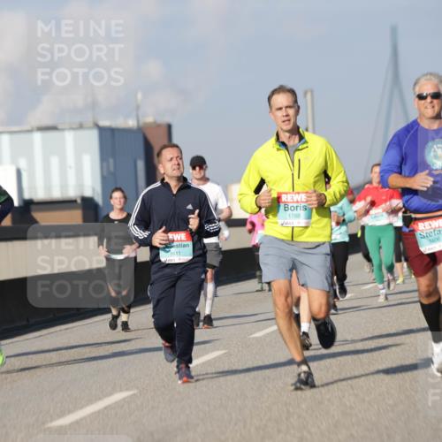 03.10.2025 - Köhlbrandbrückenlauf Jannik Wohlers http://msf.ph/oto/9086137 03.10.2025 09:57:08 Position 3 1611, 1768, 3406 meine-sportfotos.de