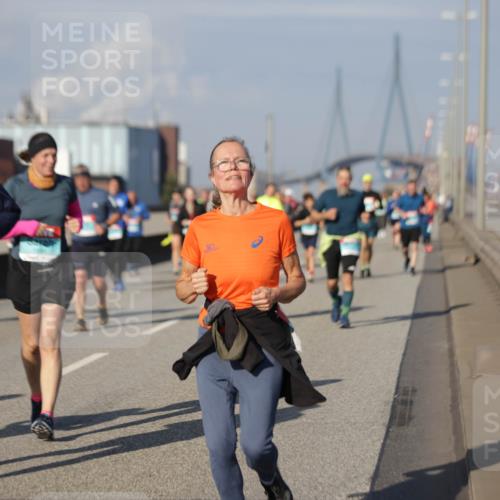 03.10.2025 - Köhlbrandbrückenlauf Jannik Wohlers http://msf.ph/oto/9086165 03.10.2025 10:07:45 Position 3  meine-sportfotos.de