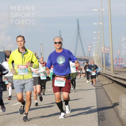 03.10.2025 - Köhlbrandbrückenlauf Jannik Wohlers http://msf.ph/oto/9086172 03.10.2025 09:57:10 Position 3 1611, 1768, 3406 meine-sportfotos.de