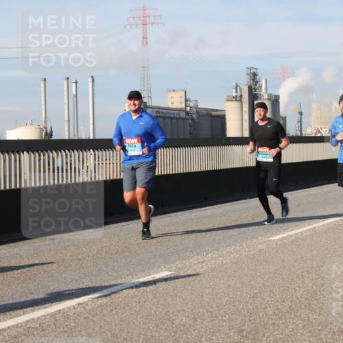 03.10.2025 - Köhlbrandbrückenlauf Lena Gebhardt http://msf.ph/oto/9086222 03.10.2025 10:05:50 Position 2 2409, 444444, 3441 meine-sportfotos.de