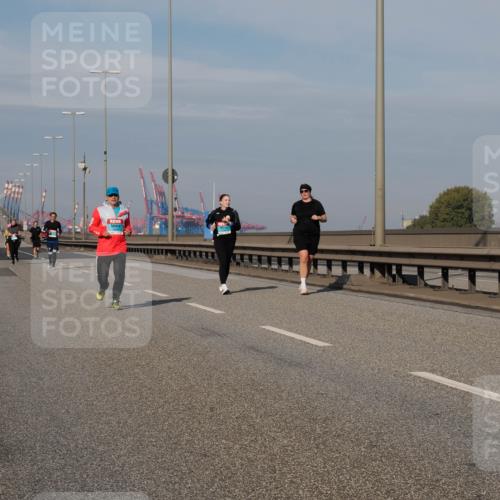 03.10.2025 - Köhlbrandbrückenlauf Fabian Wolf http://msf.ph/oto/9086262 03.10.2025 10:20:45 Position 3  meine-sportfotos.de