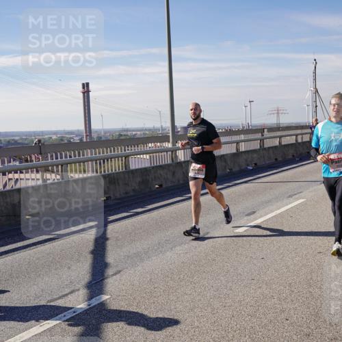 03.10.2025 - Köhlbrandbrückenlauf Michael Burmester http://msf.ph/oto/9086267 03.10.2025 12:43:34 Position 2  meine-sportfotos.de