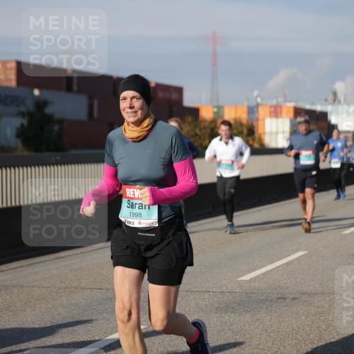 03.10.2025 - Köhlbrandbrückenlauf Jannik Wohlers http://msf.ph/oto/9086294 03.10.2025 10:07:47 Position 3 1998 meine-sportfotos.de