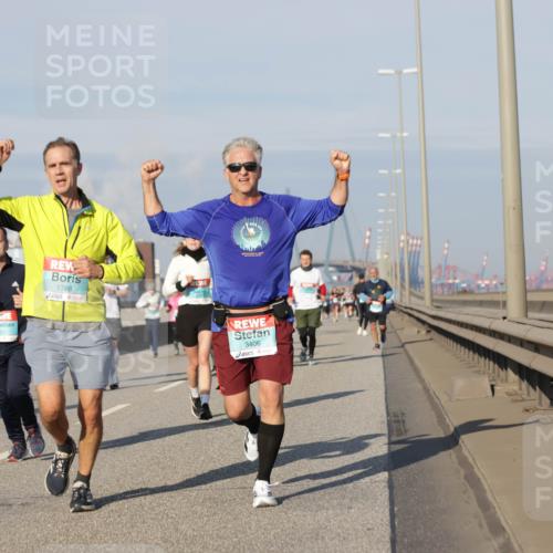 03.10.2025 - Köhlbrandbrückenlauf Jannik Wohlers http://msf.ph/oto/9086308 03.10.2025 09:57:11 Position 3 1611, 1768, 3406 meine-sportfotos.de