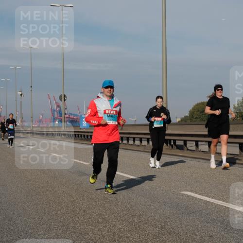 03.10.2025 - Köhlbrandbrückenlauf Fabian Wolf http://msf.ph/oto/9086329 03.10.2025 10:20:49 Position 3 2306 meine-sportfotos.de