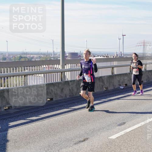 03.10.2025 - Köhlbrandbrückenlauf Michael Burmester http://msf.ph/oto/9086345 03.10.2025 12:43:37 Position 2 10 meine-sportfotos.de