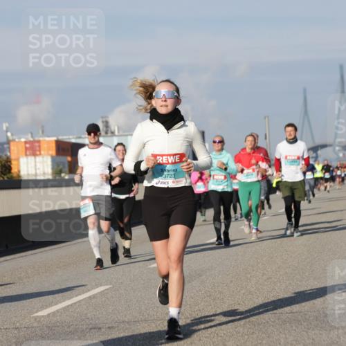 03.10.2025 - Köhlbrandbrückenlauf Jannik Wohlers http://msf.ph/oto/9086383 03.10.2025 09:57:14 Position 3 3723 meine-sportfotos.de