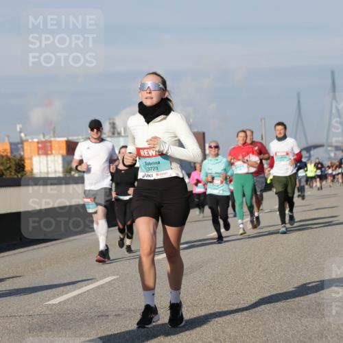 03.10.2025 - Köhlbrandbrückenlauf Jannik Wohlers http://msf.ph/oto/9086406 03.10.2025 09:57:14 Position 3 3723 meine-sportfotos.de