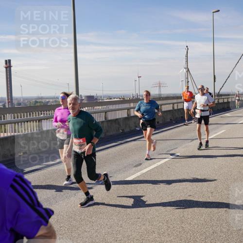 03.10.2025 - Köhlbrandbrückenlauf Michael Burmester http://msf.ph/oto/9086423 03.10.2025 12:43:40 Position 2  meine-sportfotos.de
