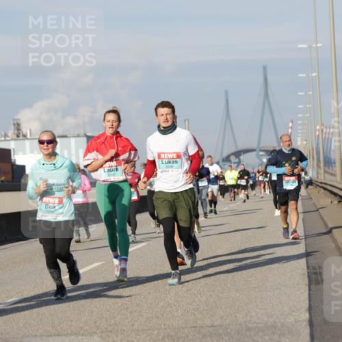 03.10.2025 - Köhlbrandbrückenlauf Jannik Wohlers http://msf.ph/oto/9086435 03.10.2025 09:57:16 Position 3 1514, 1206, 3208 meine-sportfotos.de
