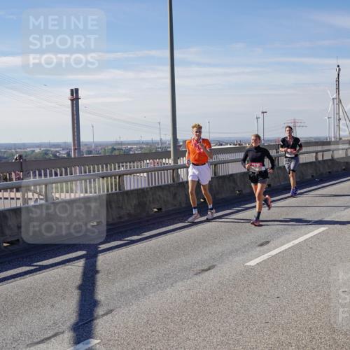 03.10.2025 - Köhlbrandbrückenlauf Michael Burmester http://msf.ph/oto/9086512 03.10.2025 12:43:43 Position 2  meine-sportfotos.de