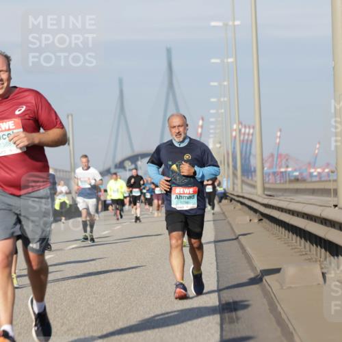 03.10.2025 - Köhlbrandbrückenlauf Jannik Wohlers http://msf.ph/oto/9086535 03.10.2025 09:57:18 Position 3 1388, 1296 meine-sportfotos.de