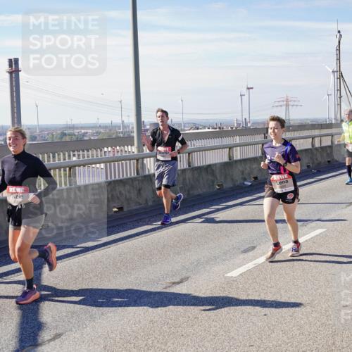 03.10.2025 - Köhlbrandbrückenlauf Michael Burmester http://msf.ph/oto/9086568 03.10.2025 12:43:44 Position 2 6022 meine-sportfotos.de