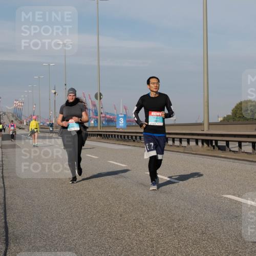03.10.2025 - Köhlbrandbrückenlauf Fabian Wolf http://msf.ph/oto/9086610 03.10.2025 10:21:02 Position 3 3801 meine-sportfotos.de