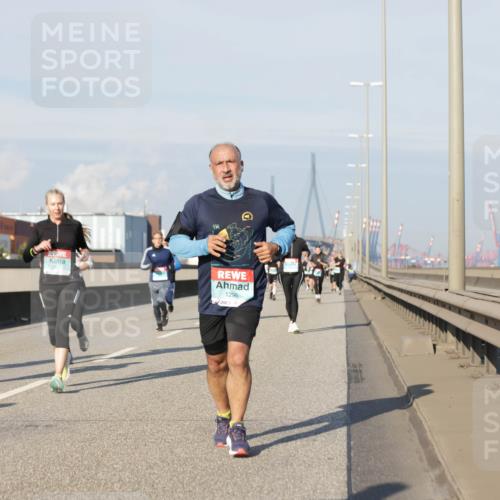 03.10.2025 - Köhlbrandbrückenlauf Jannik Wohlers http://msf.ph/oto/9086679 03.10.2025 09:57:21 Position 3 1296 meine-sportfotos.de