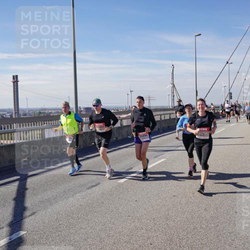 03.10.2025 - Köhlbrandbrückenlauf Michael Burmester http://msf.ph/oto/9086693 03.10.2025 12:43:47 Position 2  meine-sportfotos.de