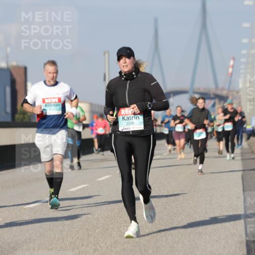03.10.2025 - Köhlbrandbrückenlauf Jannik Wohlers http://msf.ph/oto/9086758 03.10.2025 09:57:24 Position 3 3326 meine-sportfotos.de
