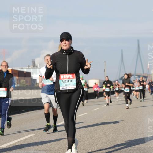 03.10.2025 - Köhlbrandbrückenlauf Jannik Wohlers http://msf.ph/oto/9086850 03.10.2025 09:57:26 Position 3 3326 meine-sportfotos.de