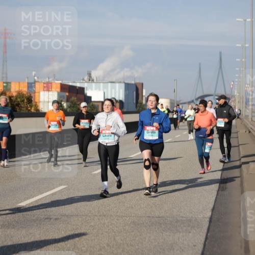 03.10.2025 - Köhlbrandbrückenlauf Jannik Wohlers http://msf.ph/oto/9086949 03.10.2025 10:08:02 Position 3 2250 meine-sportfotos.de