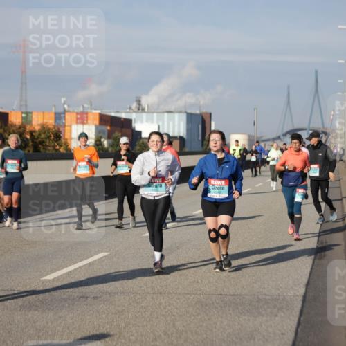 03.10.2025 - Köhlbrandbrückenlauf Jannik Wohlers http://msf.ph/oto/9086965 03.10.2025 10:08:02 Position 3 2249 meine-sportfotos.de