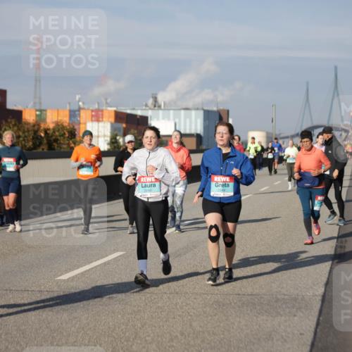 03.10.2025 - Köhlbrandbrückenlauf Jannik Wohlers http://msf.ph/oto/9087004 03.10.2025 10:08:02 Position 3  meine-sportfotos.de