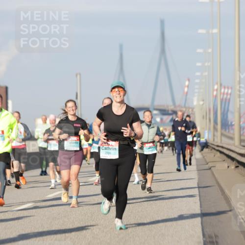 03.10.2025 - Köhlbrandbrückenlauf Jannik Wohlers http://msf.ph/oto/9087007 03.10.2025 09:57:34 Position 3 1169, 2006 meine-sportfotos.de
