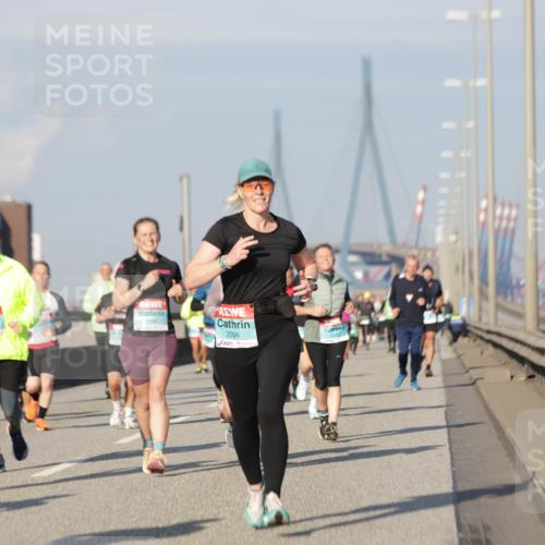 03.10.2025 - Köhlbrandbrückenlauf Jannik Wohlers http://msf.ph/oto/9087061 03.10.2025 09:57:34 Position 3 1169, 2006 meine-sportfotos.de