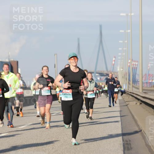 03.10.2025 - Köhlbrandbrückenlauf Jannik Wohlers http://msf.ph/oto/9087080 03.10.2025 09:57:35 Position 3 1169, 2006 meine-sportfotos.de