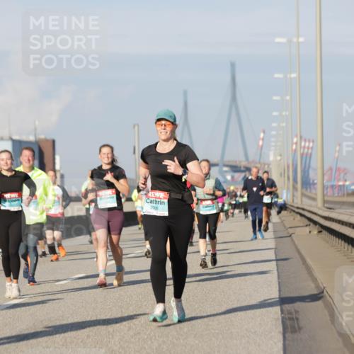 03.10.2025 - Köhlbrandbrückenlauf Jannik Wohlers http://msf.ph/oto/9087095 03.10.2025 09:57:35 Position 3 2006 meine-sportfotos.de