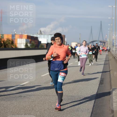 03.10.2025 - Köhlbrandbrückenlauf Jannik Wohlers http://msf.ph/oto/9087101 03.10.2025 10:08:05 Position 3 343 meine-sportfotos.de