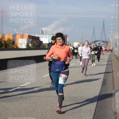 03.10.2025 - Köhlbrandbrückenlauf Jannik Wohlers http://msf.ph/oto/9087107 03.10.2025 10:08:05 Position 3 3432 meine-sportfotos.de