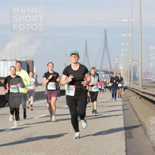 03.10.2025 - Köhlbrandbrückenlauf Jannik Wohlers http://msf.ph/oto/9087120 03.10.2025 09:57:35 Position 3 2006 meine-sportfotos.de