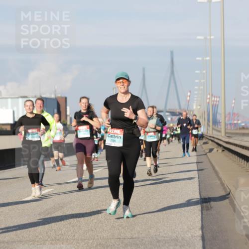 03.10.2025 - Köhlbrandbrückenlauf Jannik Wohlers http://msf.ph/oto/9087158 03.10.2025 09:57:36 Position 3 2006 meine-sportfotos.de