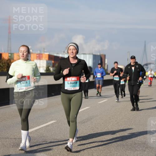 03.10.2025 - Köhlbrandbrückenlauf Jannik Wohlers http://msf.ph/oto/9087168 03.10.2025 10:08:12 Position 3 3102, 3105 meine-sportfotos.de