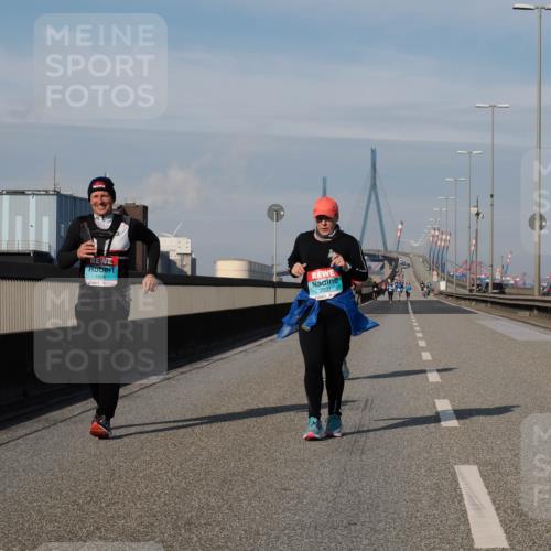 03.10.2025 - Köhlbrandbrückenlauf Fabian Wolf http://msf.ph/oto/9087195 03.10.2025 10:22:26 Position 3 3 meine-sportfotos.de