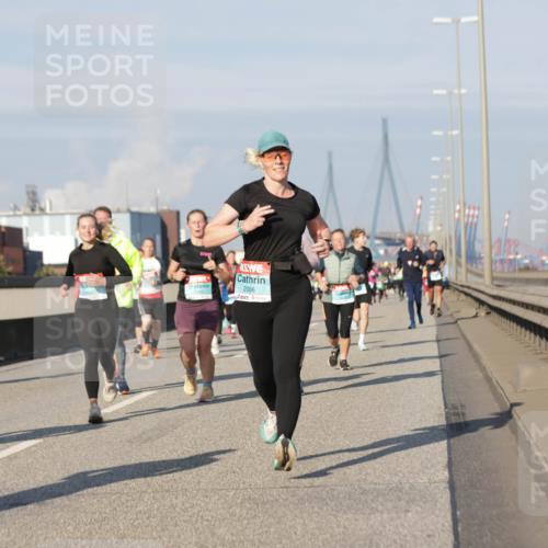 03.10.2025 - Köhlbrandbrückenlauf Jannik Wohlers http://msf.ph/oto/9087204 03.10.2025 09:57:36 Position 3 2006 meine-sportfotos.de