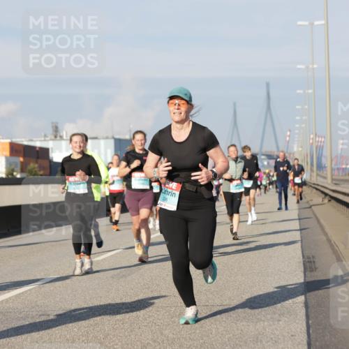 03.10.2025 - Köhlbrandbrückenlauf Jannik Wohlers http://msf.ph/oto/9087254 03.10.2025 09:57:37 Position 3 206 meine-sportfotos.de
