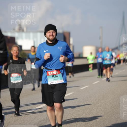 03.10.2025 - Köhlbrandbrückenlauf Jannik Wohlers http://msf.ph/oto/9087255 03.10.2025 10:08:17 Position 3 3441 meine-sportfotos.de